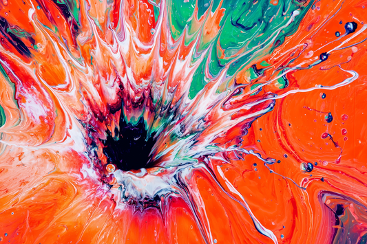 How Long Does Natural Perfume Last? A Perfumer Explains Longevity, Sillage & Fixatives